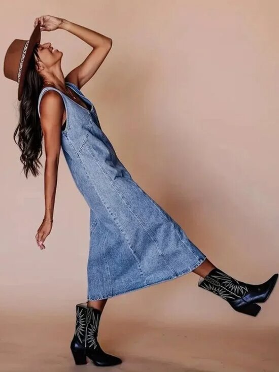 Dresses & Skirts - V-Neck Side Zip Denim Dress